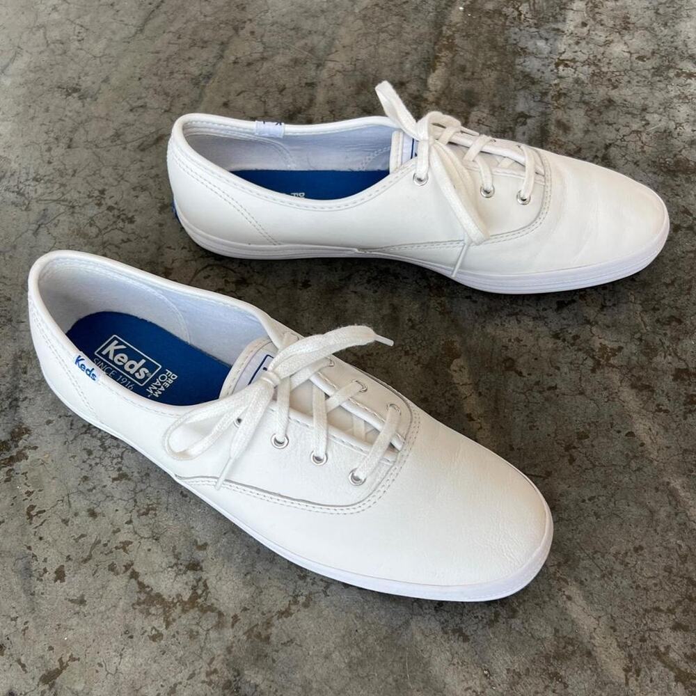 Keds Womens 10 Champion White Leather Lace Up Sneakers Dream Foam Classic Shoes